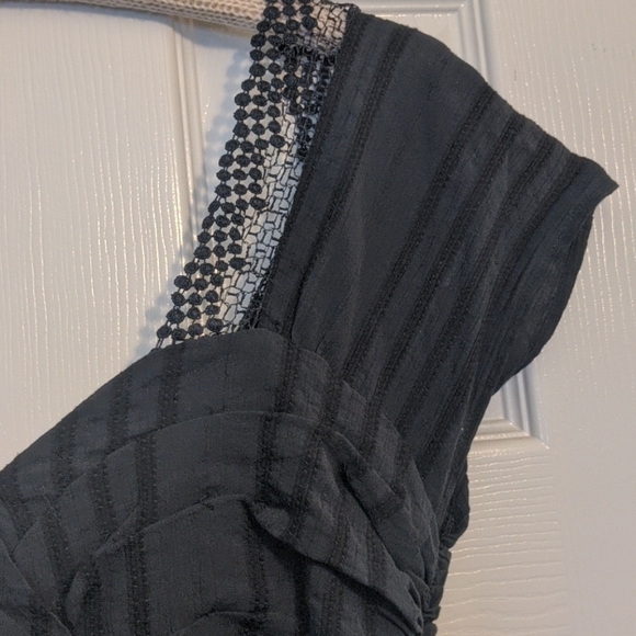 Edme and Esyllte grey stripe lace lined top S - Picture 2 of 6